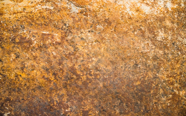 素朴なダークブラウンの大理石の質感と自然な風合い