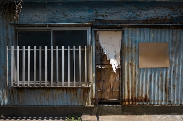 Free photo rusty haunted house background