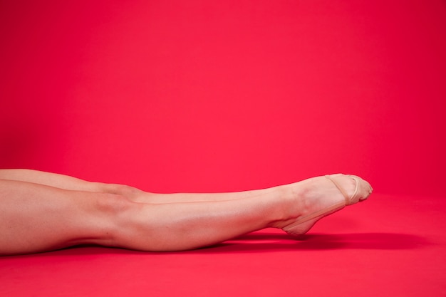 Free photo rythmic gymnast feet