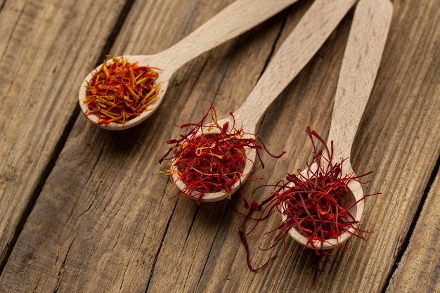 Free photo saffron spice still life arrangement