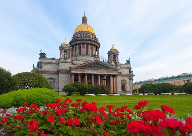 Бесплатное фото Исаакиевский собор в санкт-петербурге