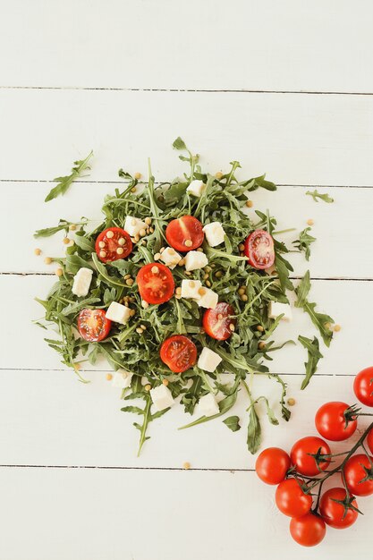 Salad with cherry tomatoes