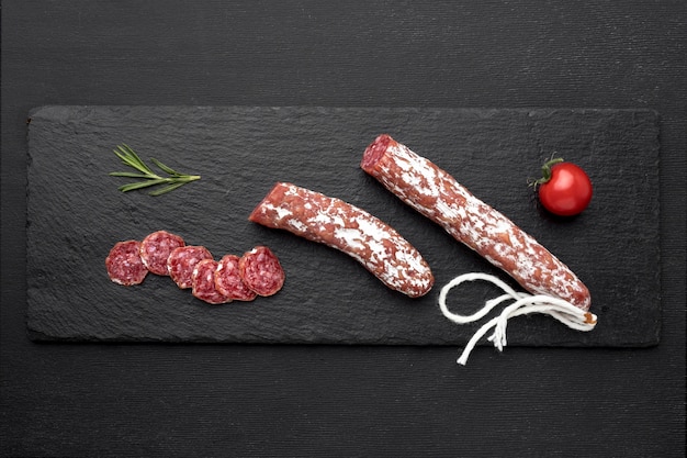 Free photo salami and tomatoes