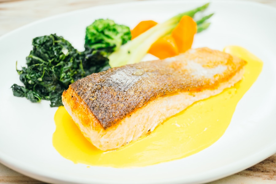 3 Ways to Poach Salmon for Maximum Flavor 3 salmon meat fillet steak white plate 74190 783