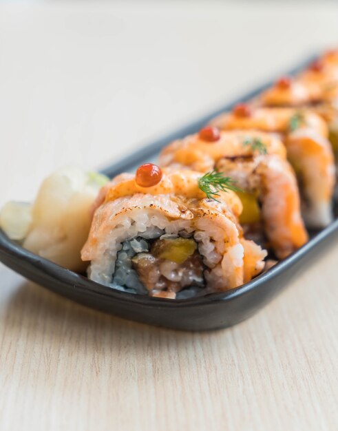 salmon roll