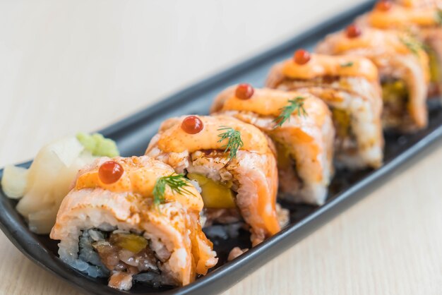 salmon roll