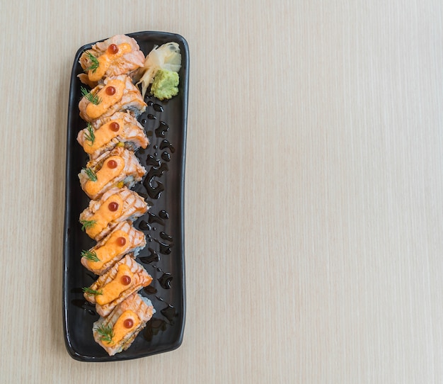 salmon roll