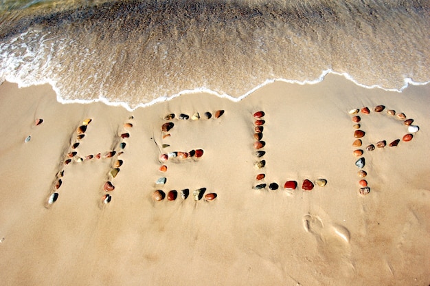 Free photo sand message