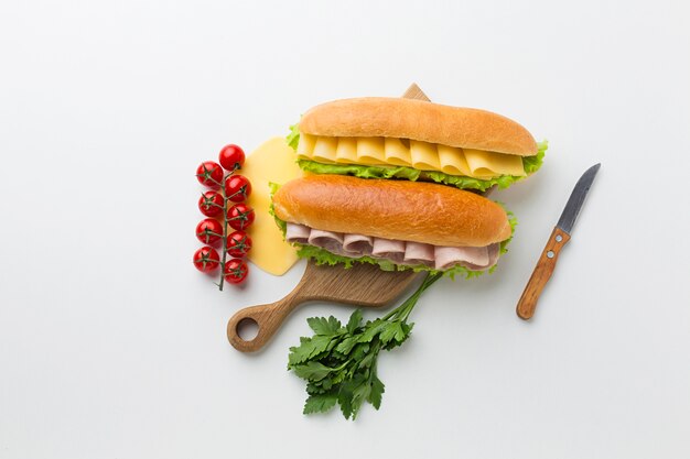 Сэндвич закуски и полезные ингредиенты