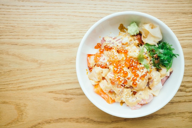 Sashimi rice bowl