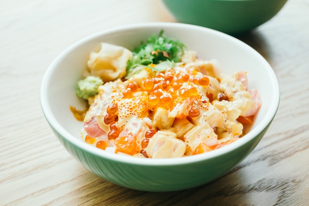 Sashimi rice bowl