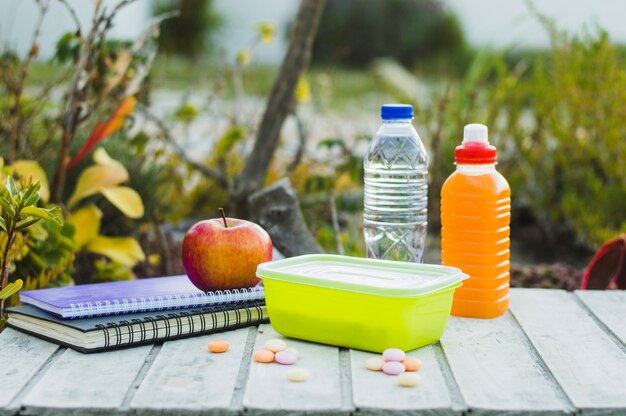 ランチとメモ帳の学校パック