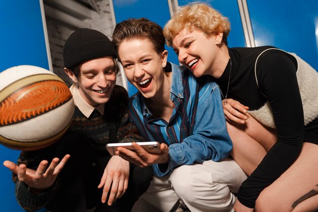 school scene with queer teens