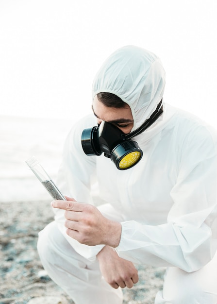 Foto gratuita spiaggia di analisi scientifica