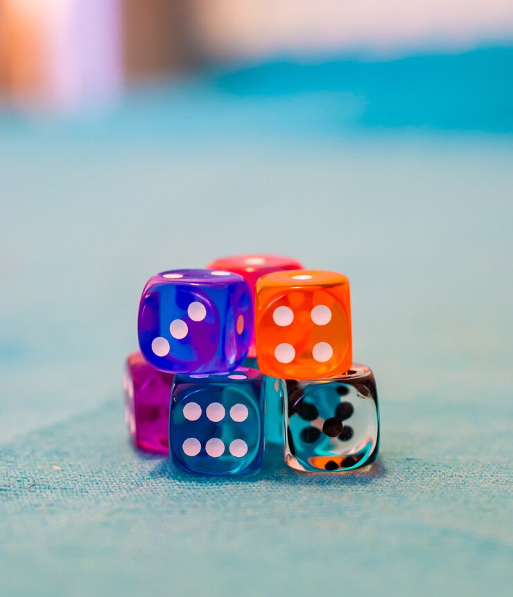 Free Photo selective focus shot of several dices on the table
