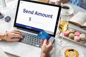 Free photo send amount online banking concept