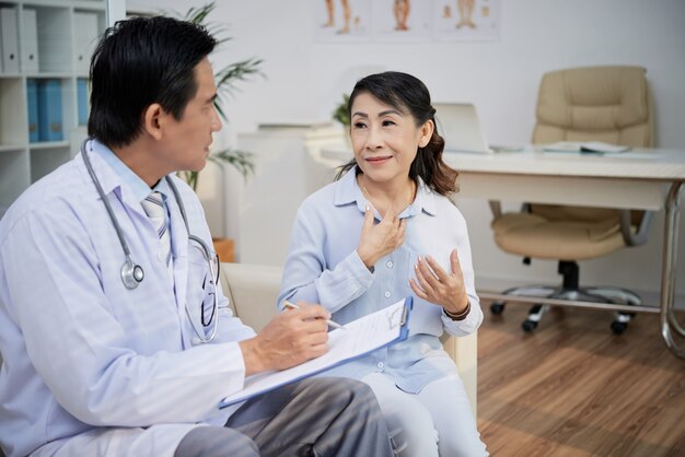 Senior Patient Visiting Physician