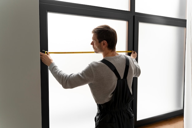 Step-by-Step Methods for Extracting Window Lattices