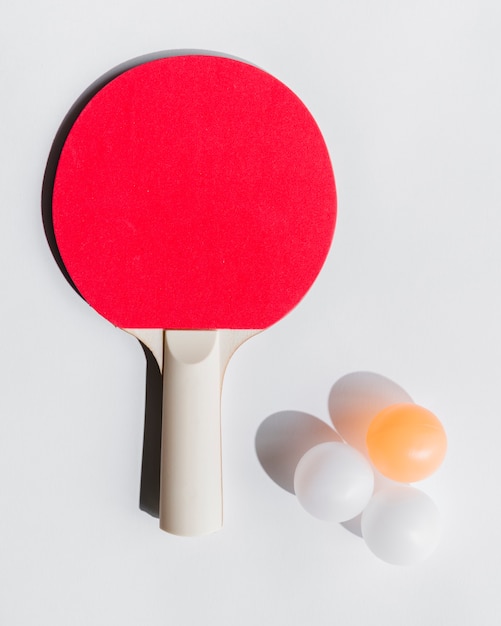 Free photo set of table tennis equipment