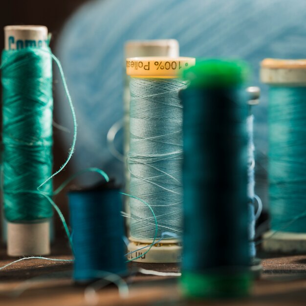 Sewing thread reels