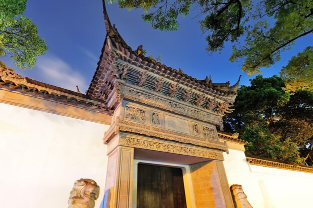 Shanghai pagoda building