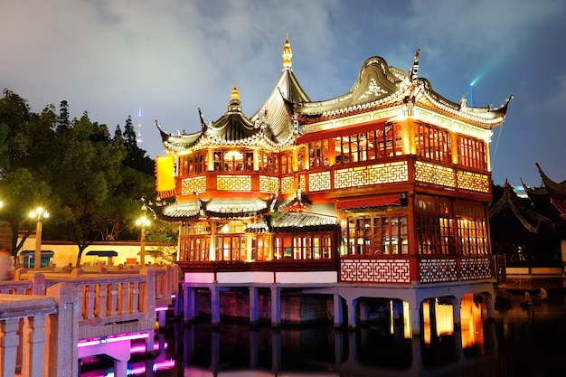 Edificio della pagoda di shanghai