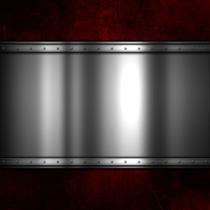 ฟรี Photo shiny metal plate on a red grunge background with scratches and stains