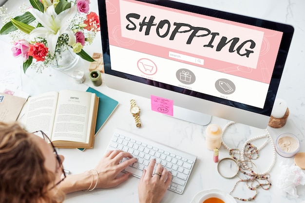 Foto gratuita shopping online consumismo connessione vendita concept