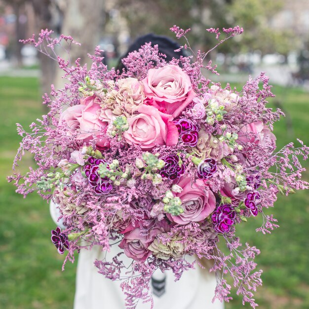 Showing a purple bouquet of flowers in the garden 