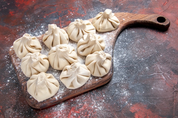 Side close-up view khinkali khinkali on the cutting board