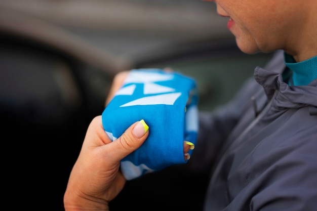 types of automotive cleaning wipes