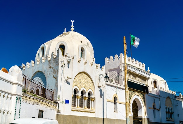 알제의 카스바에 있는 시디 압데르 라만 모스크. 알제리, 북아프리카