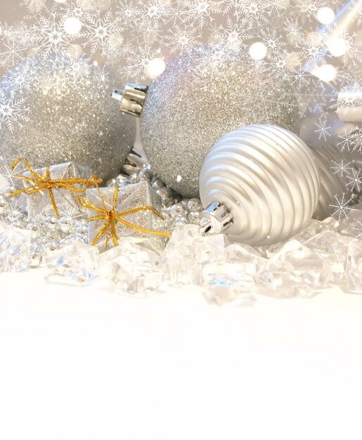 Silver christmas balls