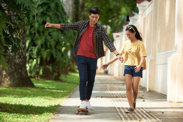 Skateboarding couple