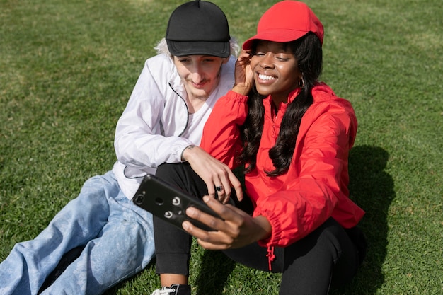 Skater couple wearing trucker hat