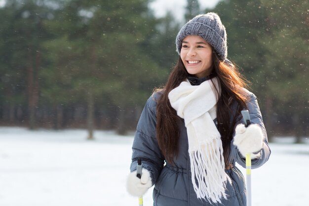 降雪のスキー