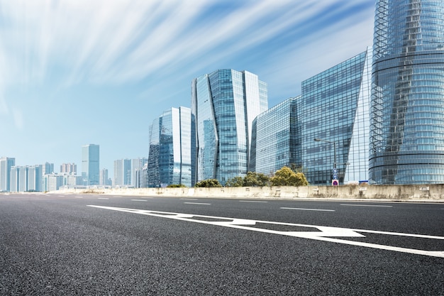 Free photo skyscrapers with blurred sky