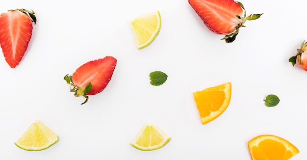 Slices of strawberry and orange