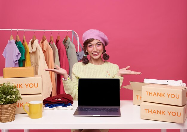what is ecommerce advertising