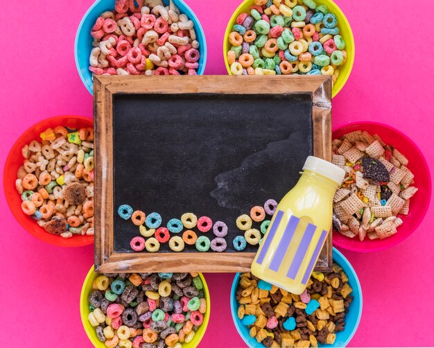 Free photo small cereals on old blackboard