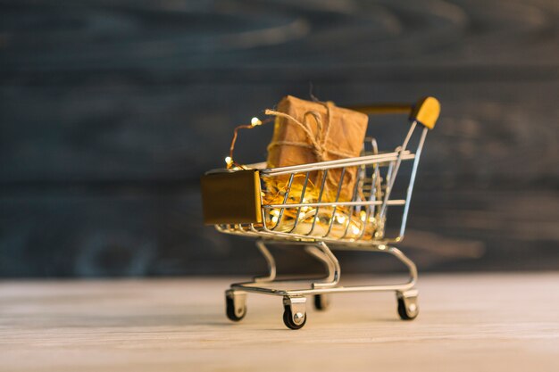 Small grocery cart with gift box