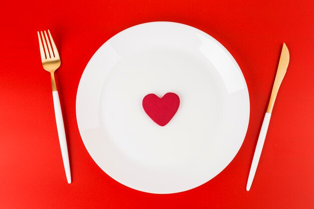 Small heart on plate 