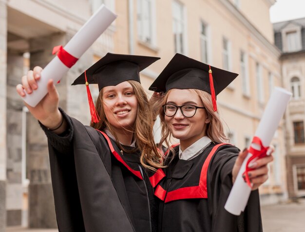 Smiley graduated girls