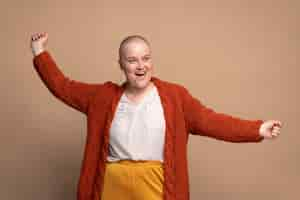 Free photo smiley strong woman fighting breast cancer