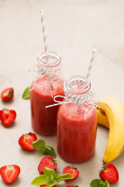 Smoothie drink with strawberries