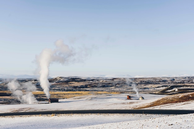 Free photo snow covered plains in iceland