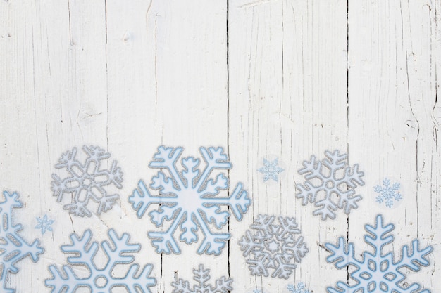 Free photo snowflakes with copy space in the top