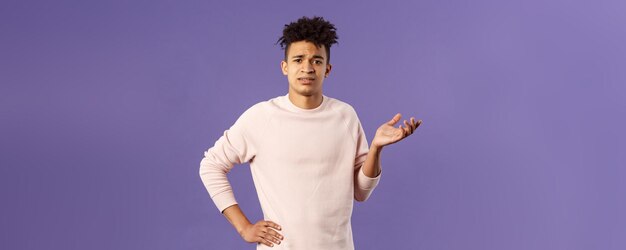 그래서 왜 귀찮고 부주의하고 무지한 젊은이의 초상화를 묻는 것은 사람들의 규칙에 신경 쓰지 않는 것입니까?