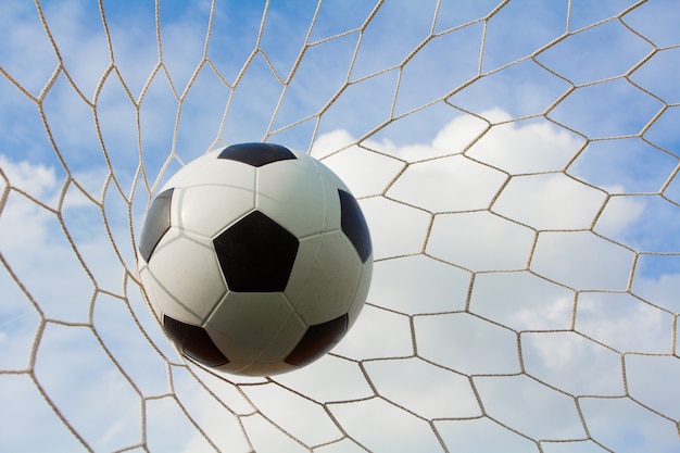 ネットでサッカーゴールポスト プレミアム写真