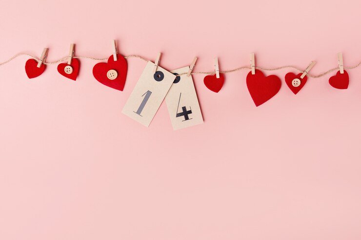 Free Photo soft valentines day hearts on pink